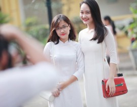 Nữ sinh Chu Văn An rạng rỡ ngày bế giảng